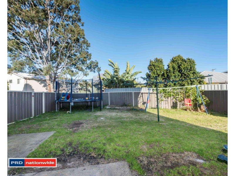 1 & 2/33 Caledonia Close, Salamander Bay NSW 2317