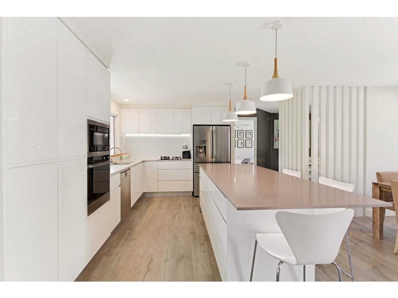 4 Upton Street, Soldiers Point NSW 2317