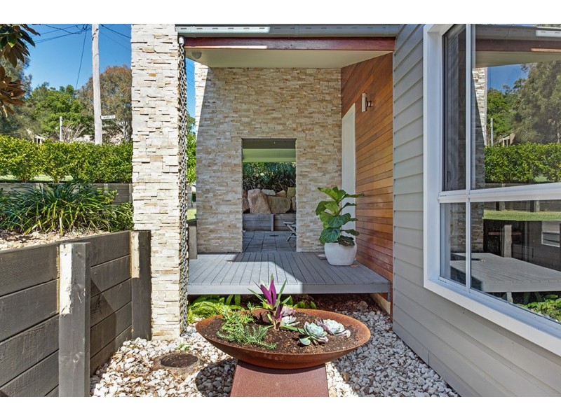 4 Upton Street, Soldiers Point NSW 2317