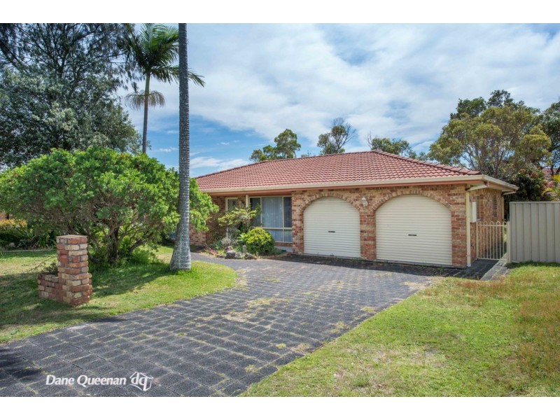 6 Iluka Close, Fingal Bay NSW 2315