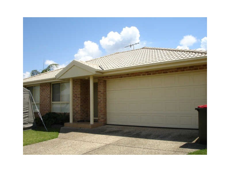 8 Jellicoe Close, Fingal Bay NSW 2315
