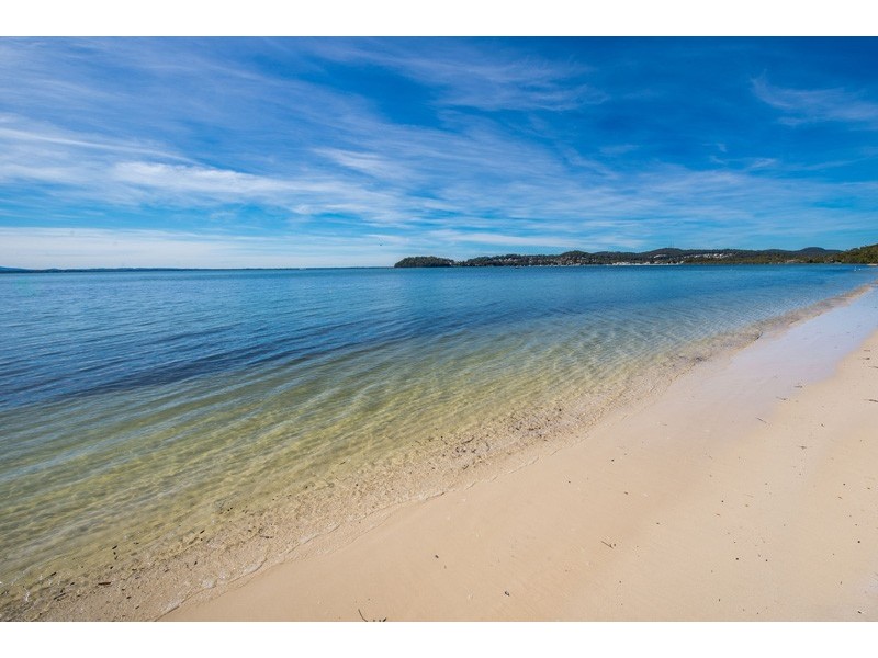 87 Foreshore Drive, Salamander Bay NSW 2317