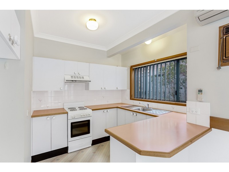 2/36 Trafalgar Street, Nelson Bay NSW 2315