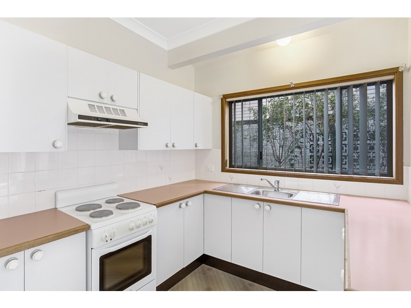 2/36 Trafalgar Street, Nelson Bay NSW 2315