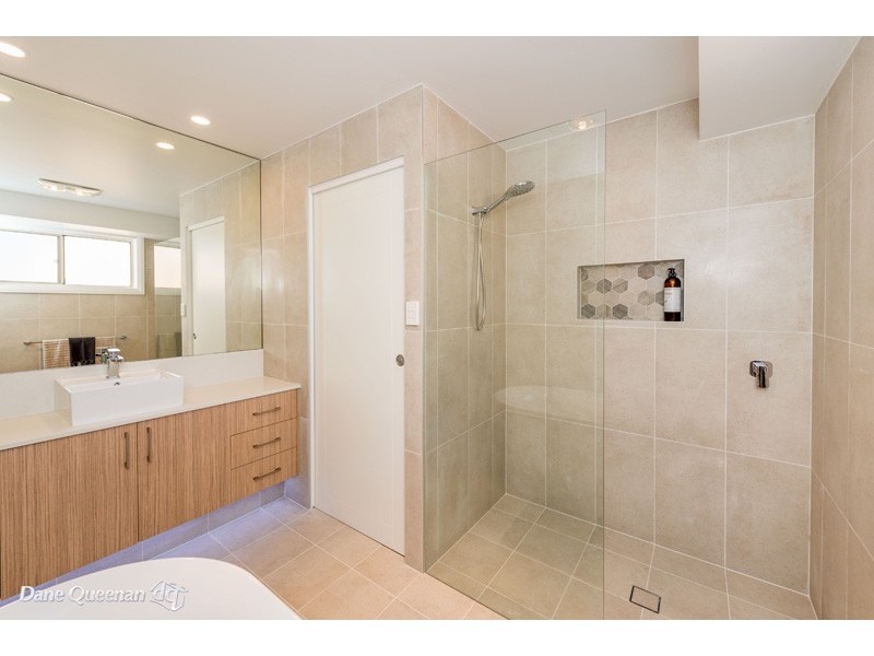 17 Caledonia Close, Salamander Bay NSW 2317