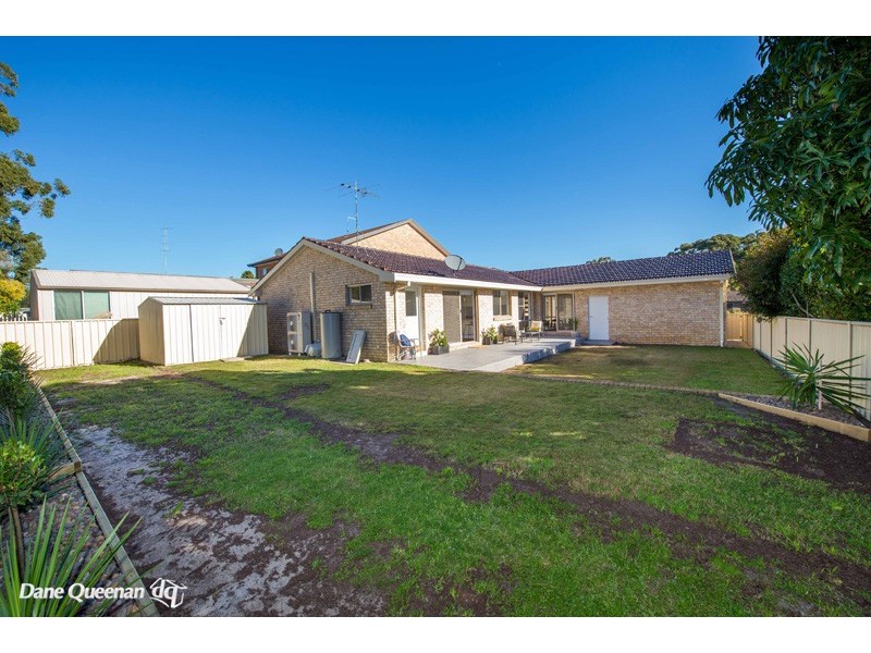 17 Caledonia Close, Salamander Bay NSW 2317