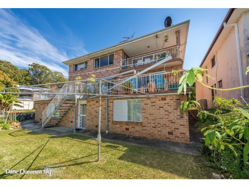 1 and 2/8 Waratah Avenue, Salamander Bay NSW 2317