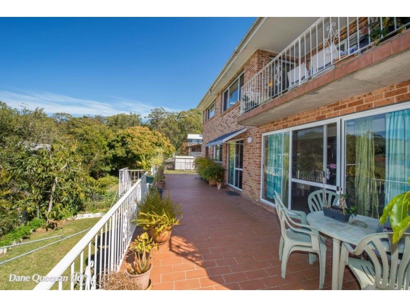 1 and 2/8 Waratah Avenue, Salamander Bay NSW 2317
