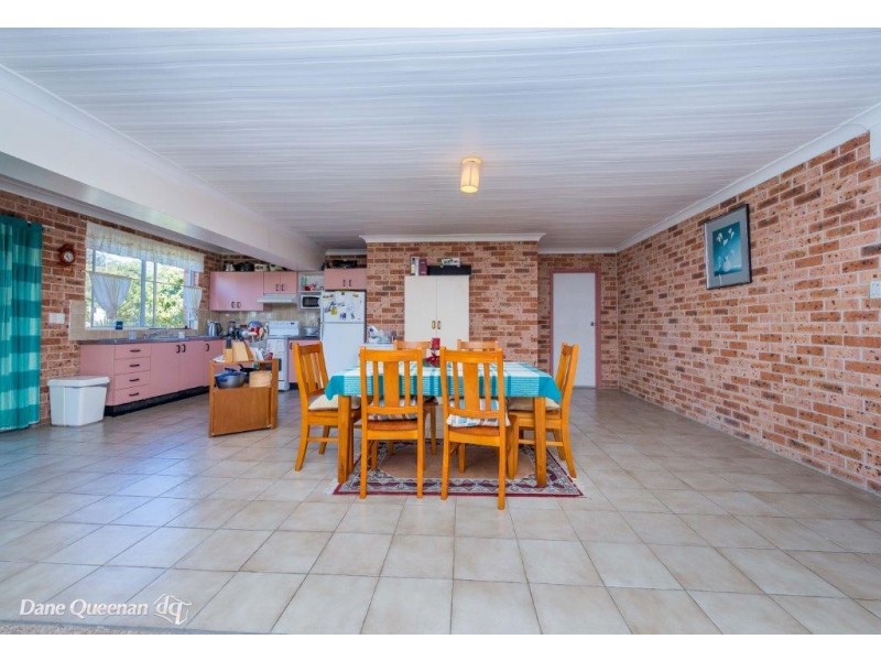 1 and 2/8 Waratah Avenue, Salamander Bay NSW 2317