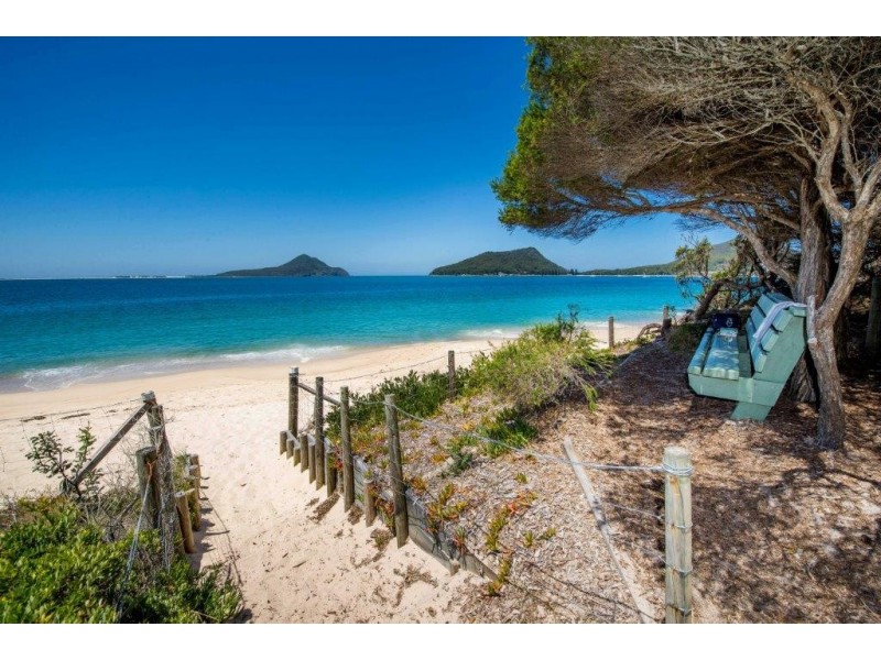 9/8 Ondine Close., Nelson Bay NSW 2315
