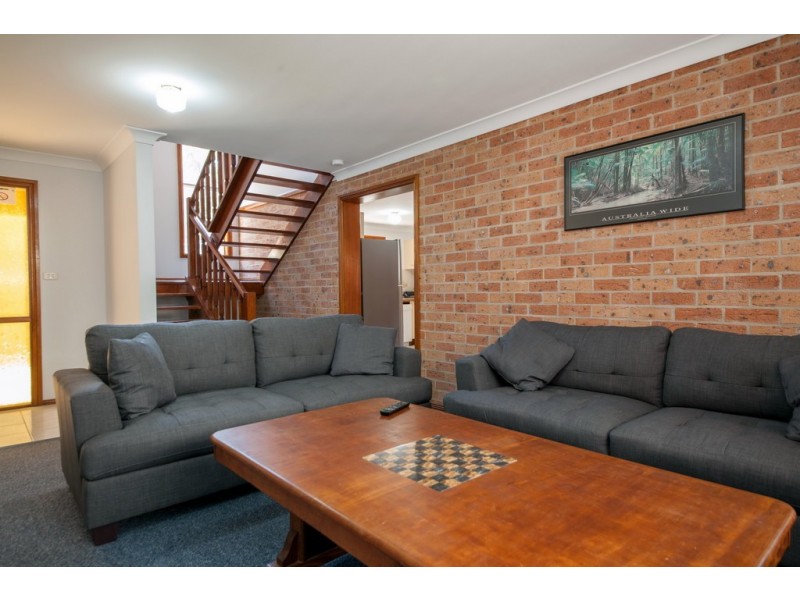 2/25 Government Road, Shoal Bay NSW 2315