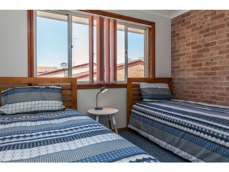 2/25 Government Road, Shoal Bay NSW 2315