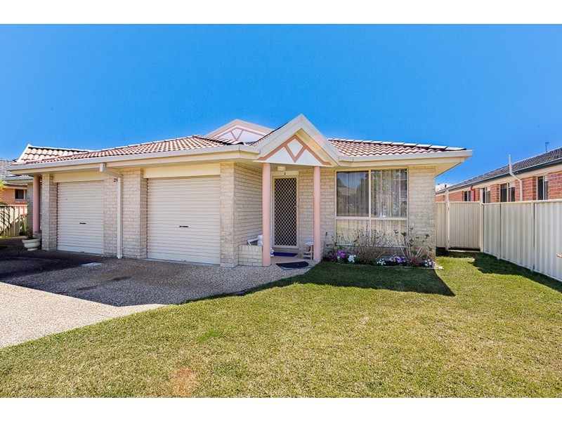 2/24 Mariner Crescent, Salamander Bay NSW 2317
