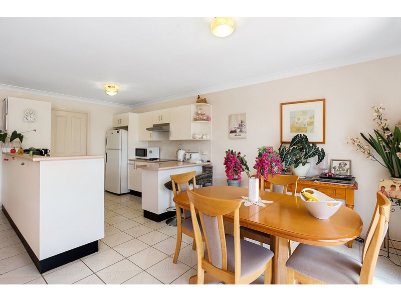 2/24 Mariner Crescent, Salamander Bay NSW 2317