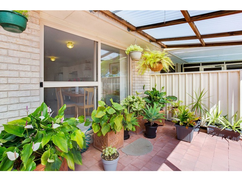2/24 Mariner Crescent, Salamander Bay NSW 2317