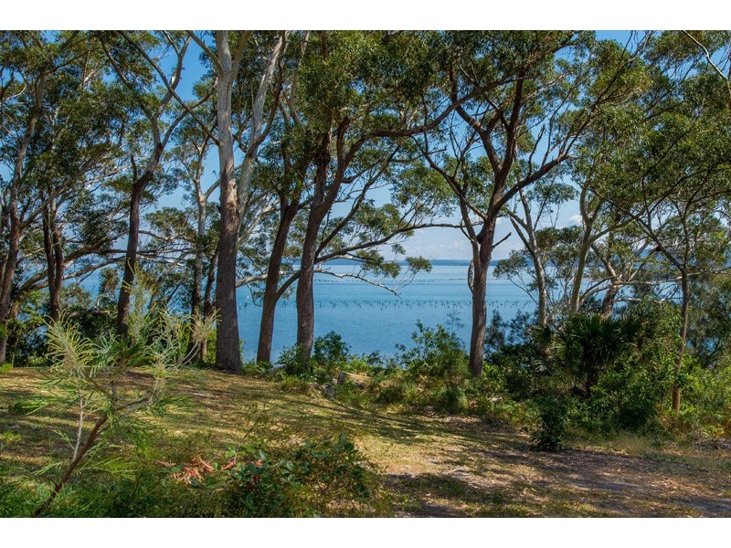 77a Kent Gardens, Soldiers Point NSW 2317