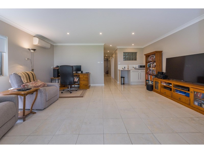 77a Kent Gardens, Soldiers Point NSW 2317