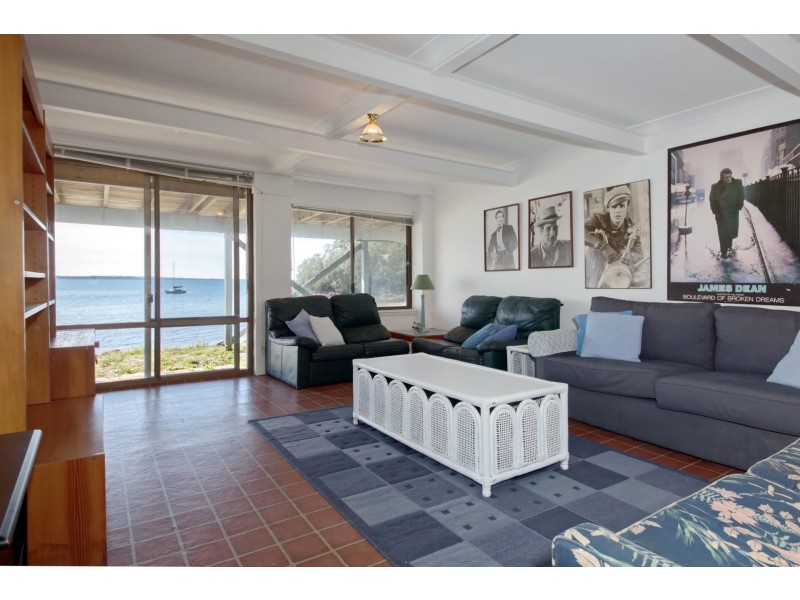 3a Randall Drive, Salamander Bay NSW 2317