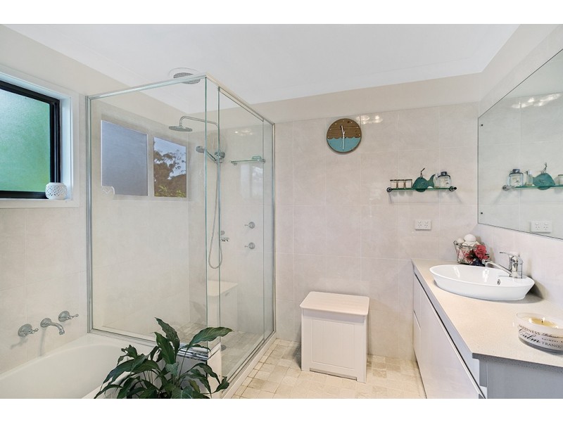 14 Shoal Bay Avenue, Shoal Bay NSW 2315
