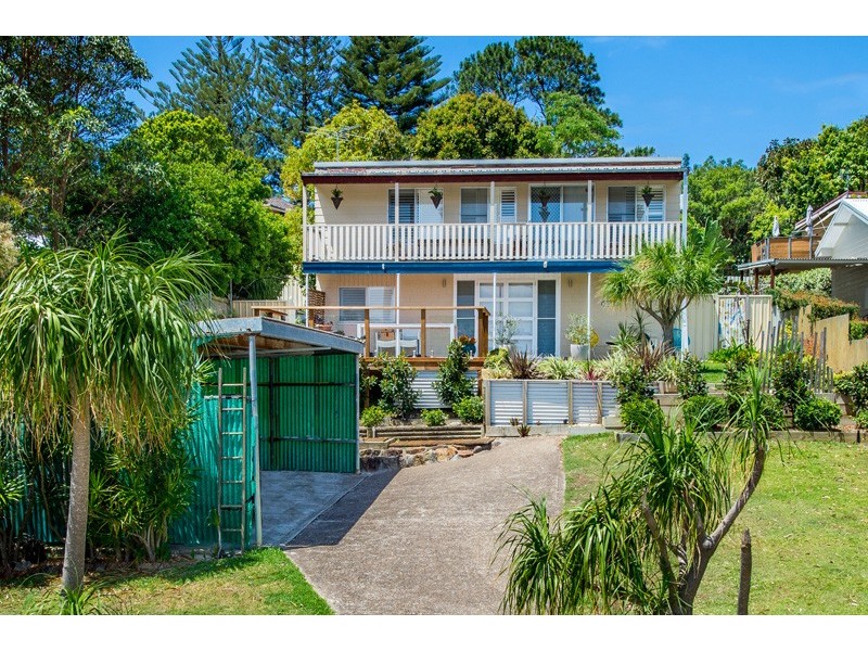 2/19 Boulder Bay Road, Fingal Bay NSW 2315