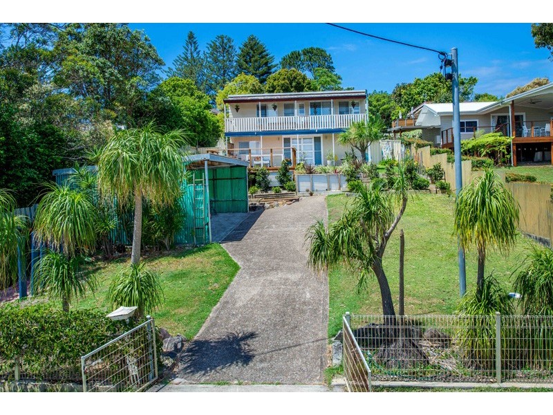 2/19 Boulder Bay Road, Fingal Bay NSW 2315