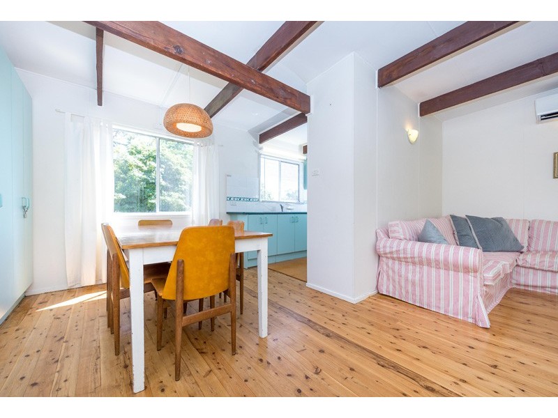 10 Garden Place, Shoal Bay NSW 2315