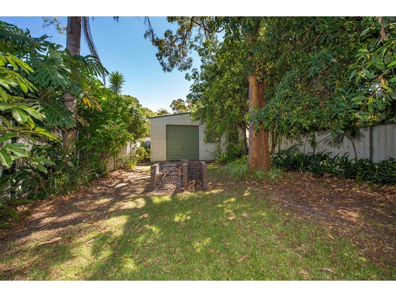 10 Garden Place, Shoal Bay NSW 2315