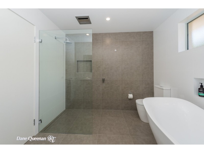 6 Andrew Close, Boat Harbour NSW 2316