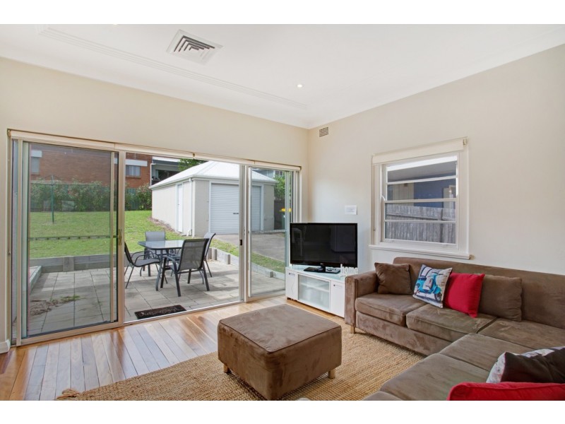 12 Tomaree Road, Shoal Bay NSW 2315