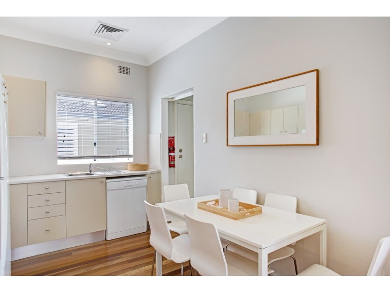 12 Tomaree Road, Shoal Bay NSW 2315