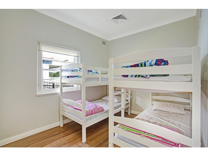 12 Tomaree Road, Shoal Bay NSW 2315