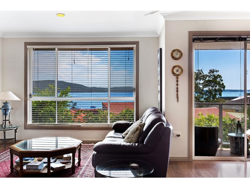 15 Grandview Close, Soldiers Point NSW 2317