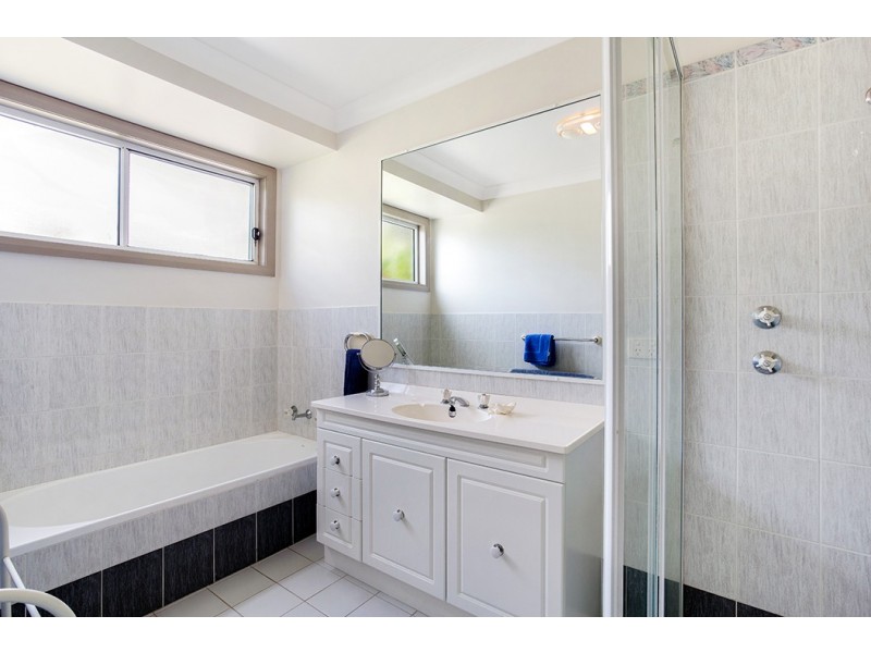 15 Grandview Close, Soldiers Point NSW 2317