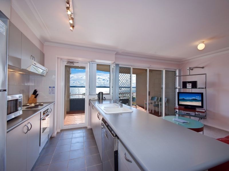 5/11 Columbia Close, Nelson Bay NSW 2315