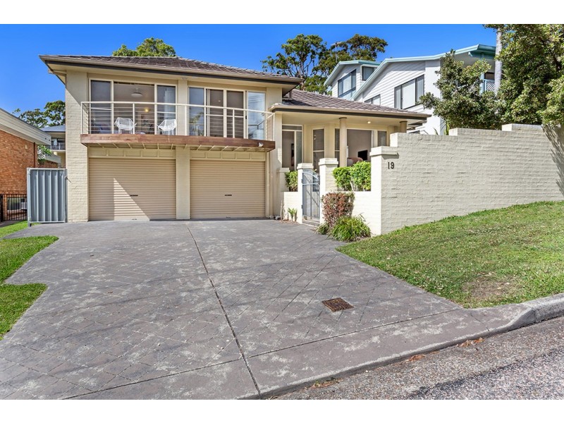 19 Fern Avenue, Soldiers Point NSW 2317