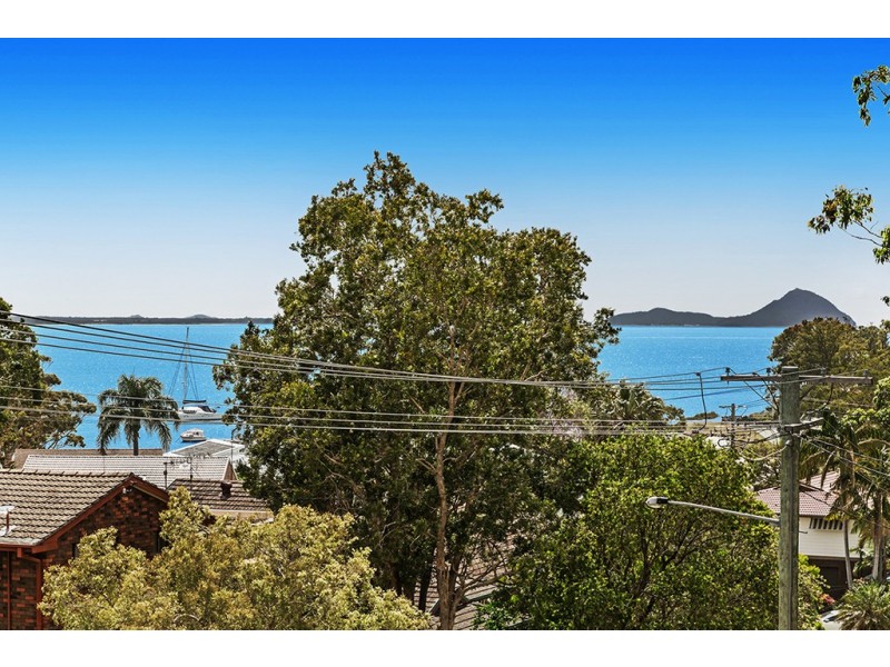 19 Fern Avenue, Soldiers Point NSW 2317