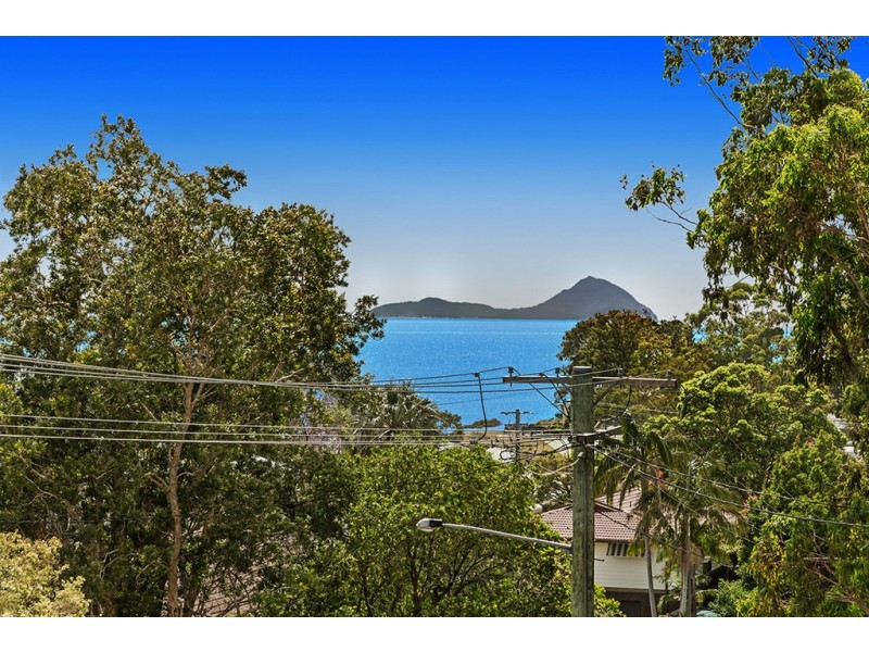 19 Fern Avenue, Soldiers Point NSW 2317