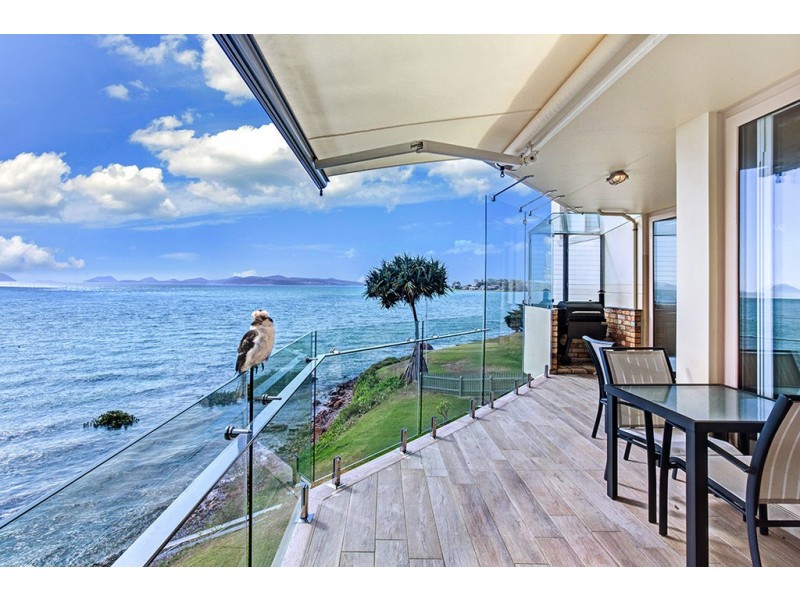 2/16 Mitchell Street, Soldiers Point NSW 2317