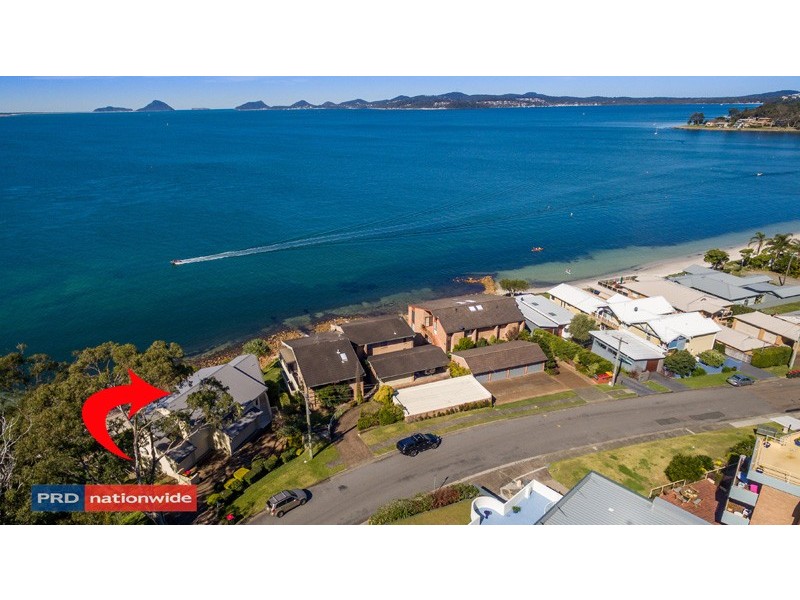 2/16 Mitchell Street, Soldiers Point NSW 2317