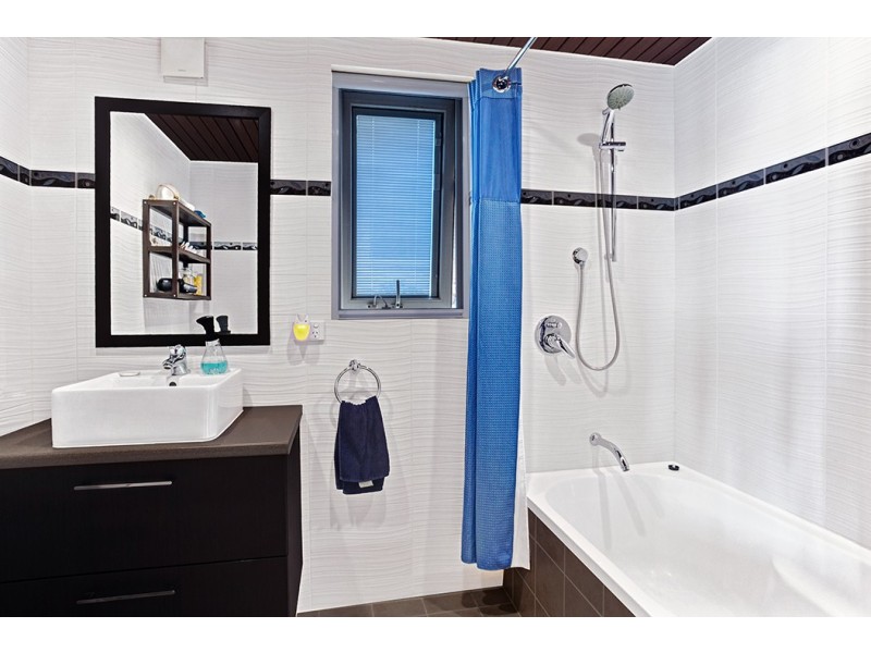 2/16 Mitchell Street, Soldiers Point NSW 2317