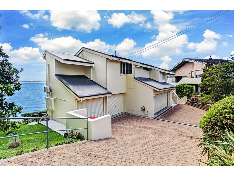 2/16 Mitchell Street, Soldiers Point NSW 2317