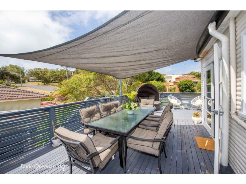 22 Victor Parade, Shoal Bay NSW 2315