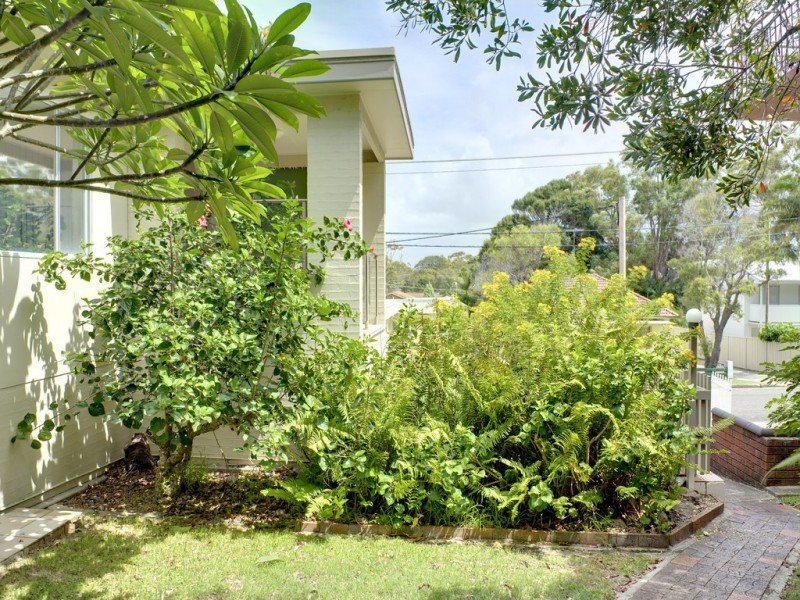 32 Tomaree Road, Shoal Bay NSW 2315