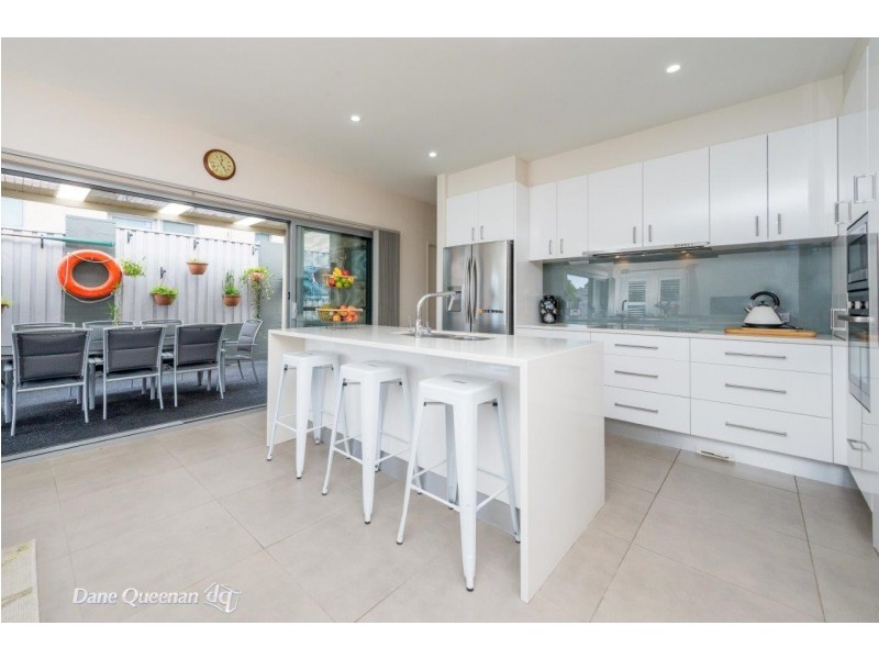 1 Shimmer Street., Nelson Bay NSW 2315