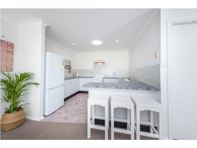 1/195 Rocky Point Road, Fingal Bay NSW 2315