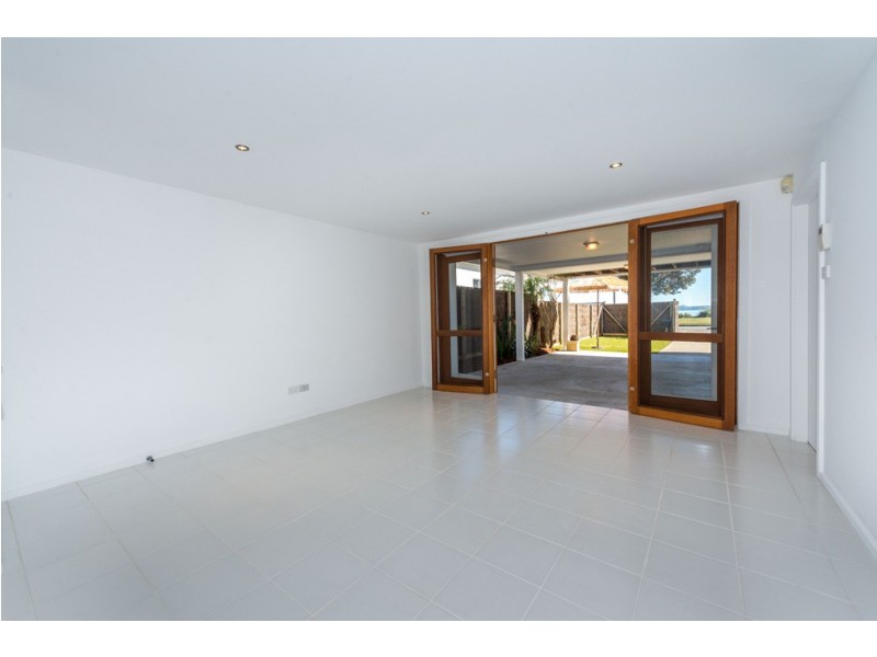 33 Victoria Parade, Nelson Bay NSW 2315