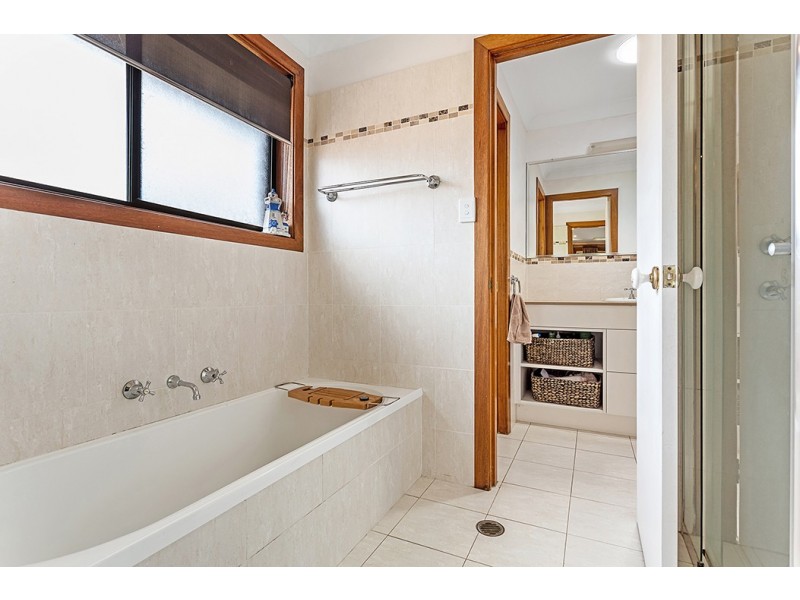5 Yoolarai Crescent, Nelson Bay NSW 2315