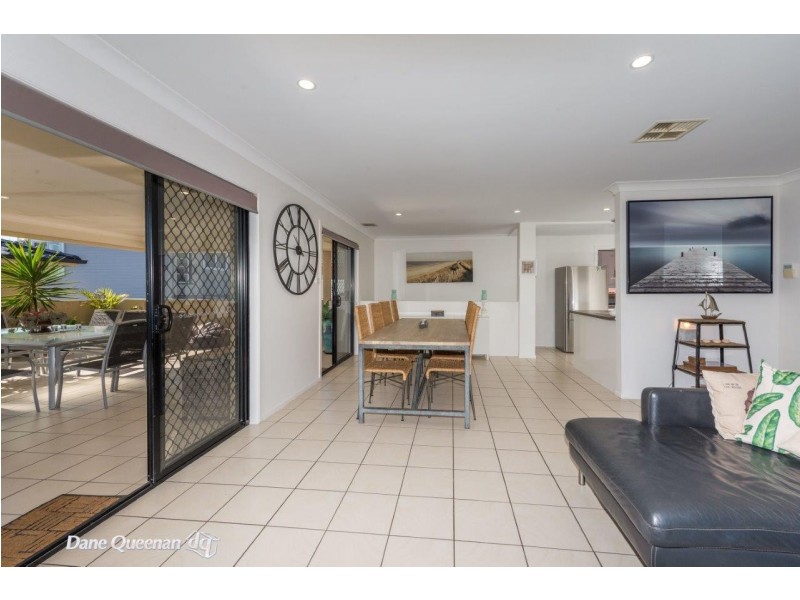 2a Taree Street, Nelson Bay NSW 2315