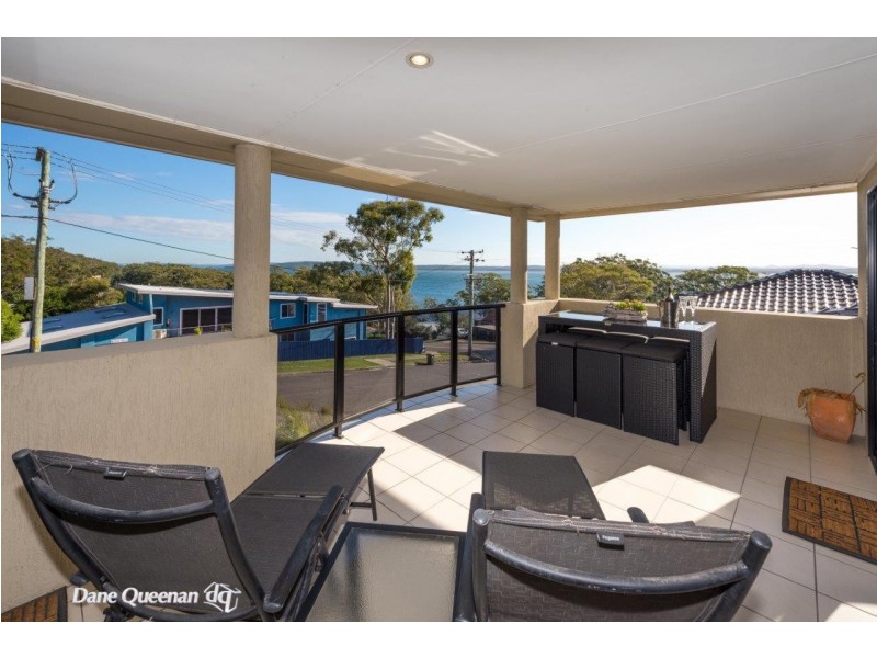 2a Taree Street, Nelson Bay NSW 2315