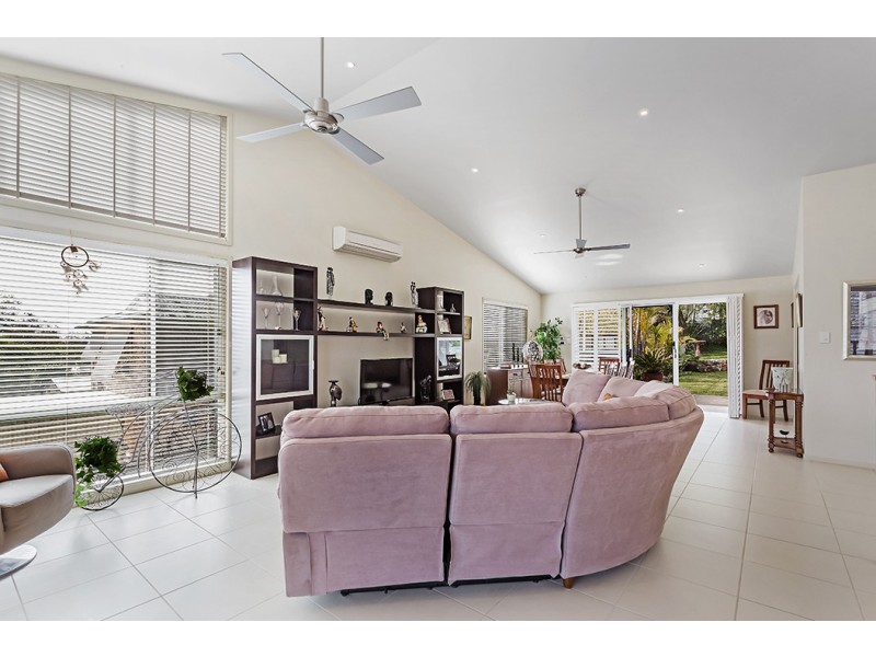 17 Upton Street, Soldiers Point NSW 2317